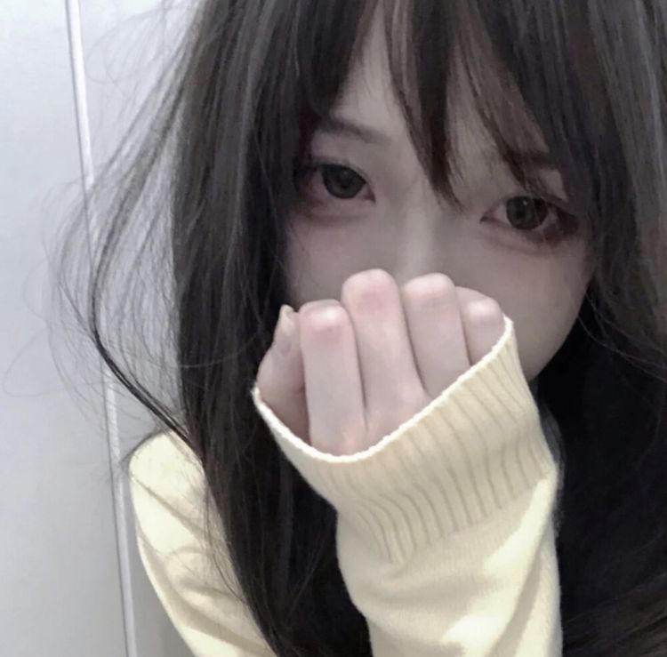 AnhGaiXinhCheMatSieuCute QQLive App 2026 Live Idol Hot Quà Thưởng Hấp Dẫn anh gai xinh che mat bang tay cuc cute