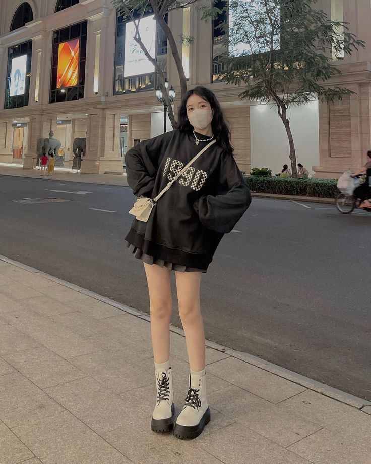 AnhGaiXinhCheMatSieuCute QQLive App 2026 Live Idol Hot Quà Thưởng Hấp Dẫn anh gai xinh che mat bang khau trang tao dang de thuong