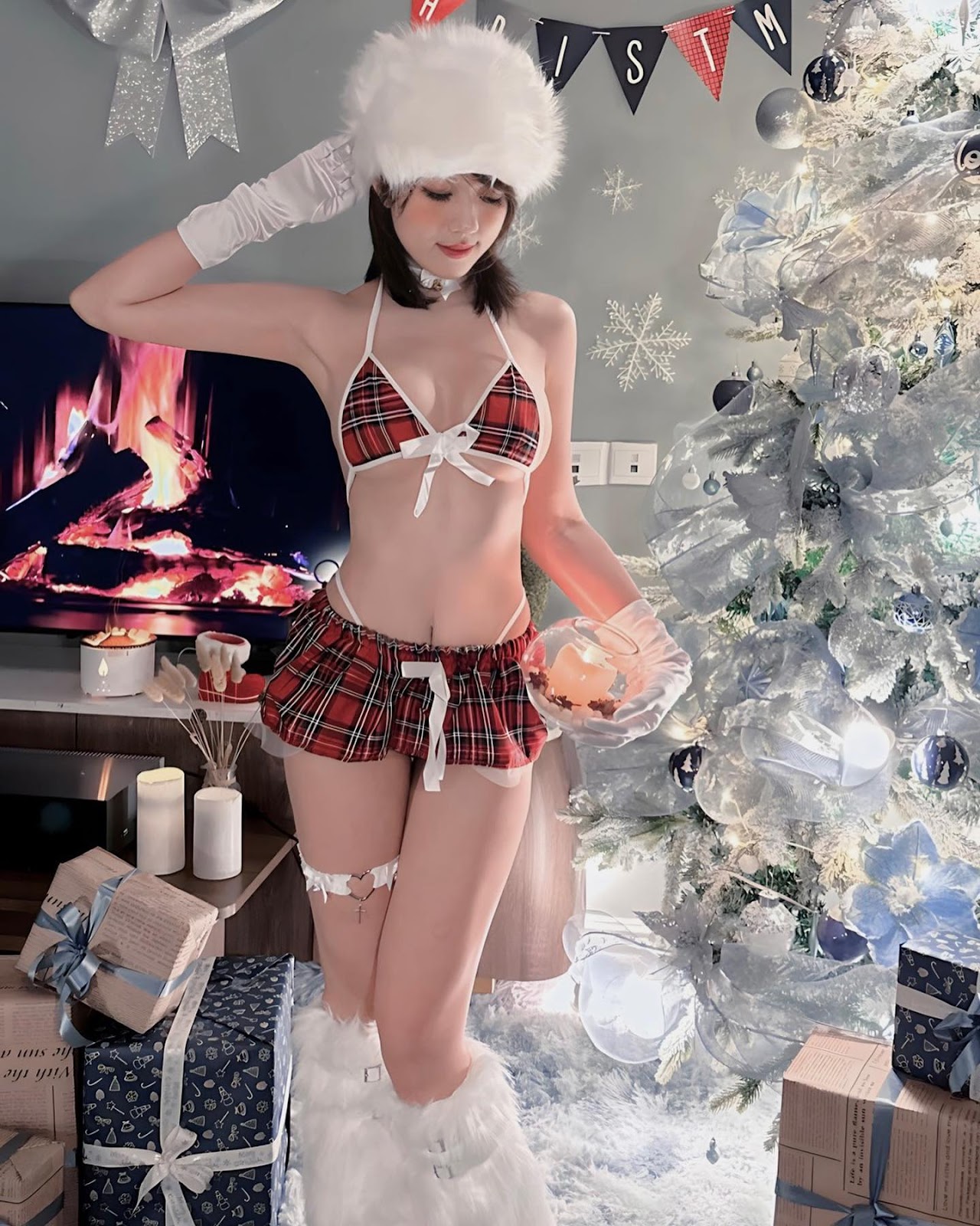 anh ha kim mac bikini khoe body nong bong mat