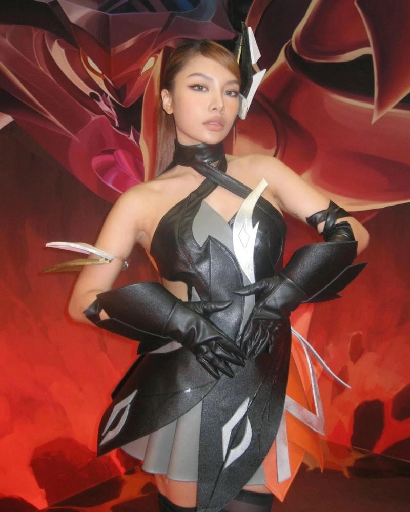 QQLive 2026 | Bộ sưu tập ảnh ca sĩ Vũ Thảo My gây sốt cộng đồng mạng