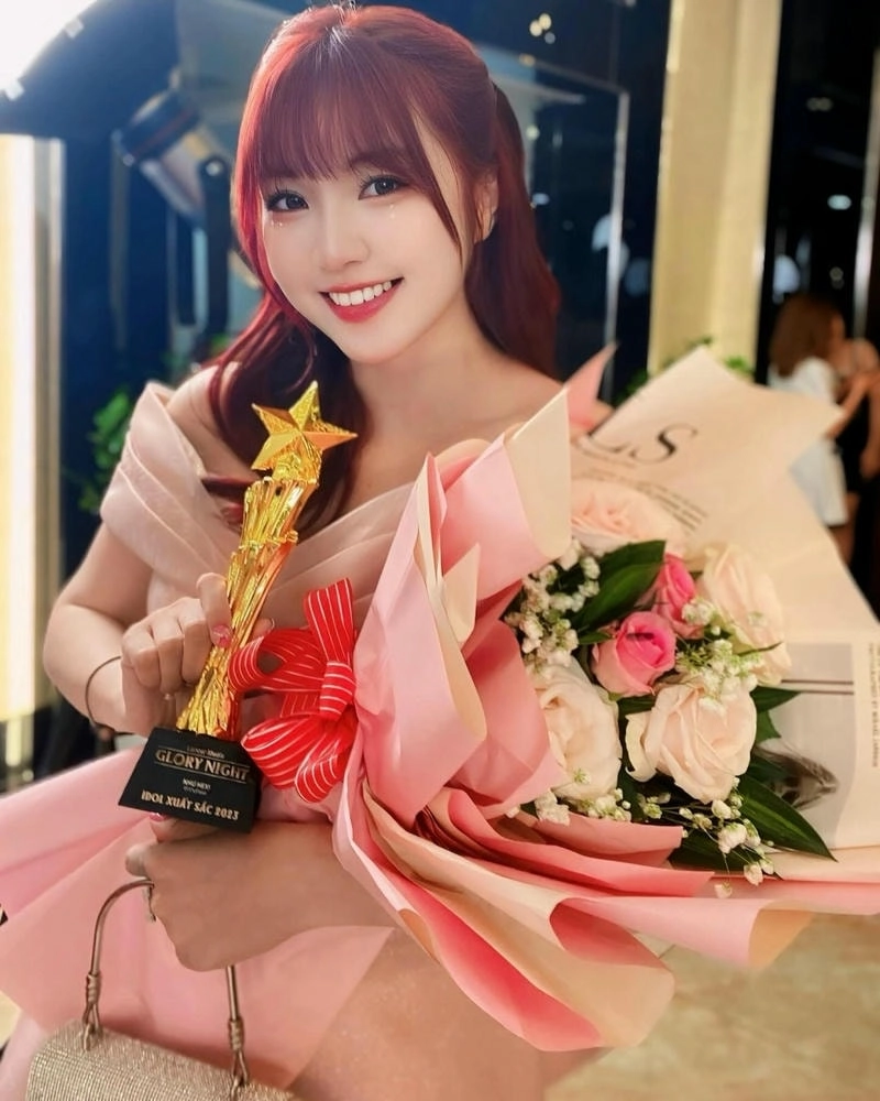 Như Hexi Đừng Thức Khuya Nữa đầy cảm xúc