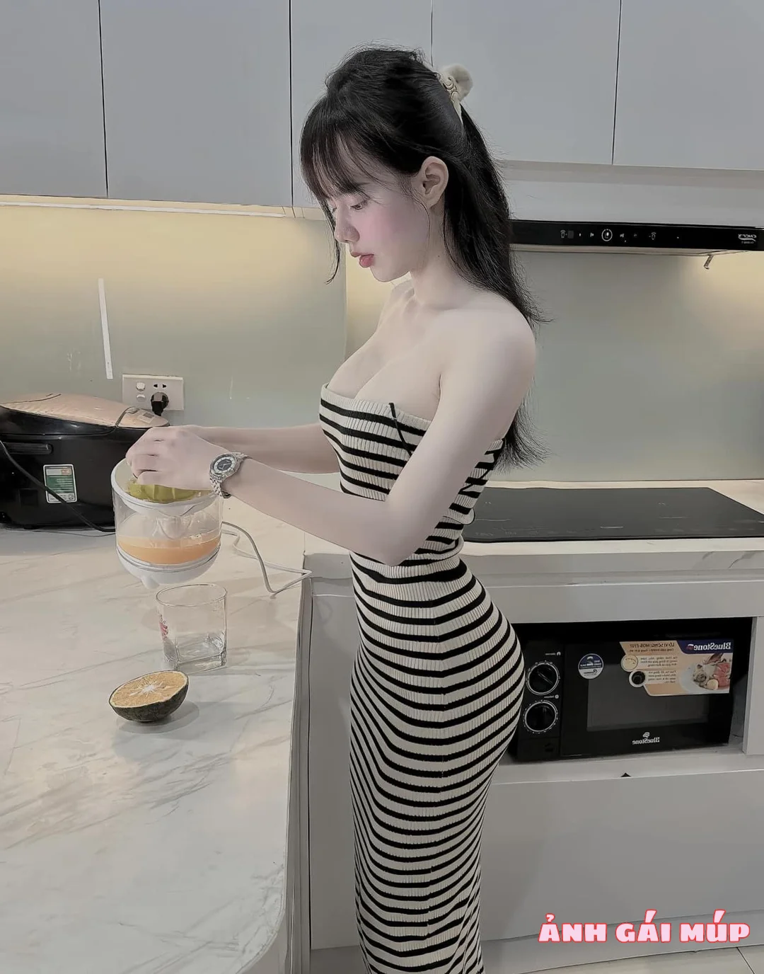 anhgaimup review anh co giao huong loramen 128 Cô Giáo Hương Loramen Nữ Thần Phòng The Siêu Gợi Tình Bỏng Cháy Ảnh Gái Xinh